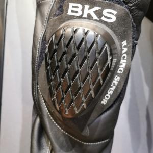 BKS Knee Sliders Motorcycle Race White Black J&S